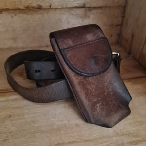 Vintagepickers vintage leather belt & pouch.
