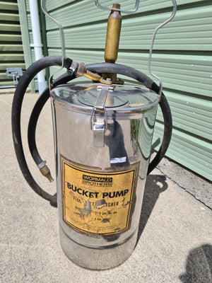 Vintagepickers Bucket Pump