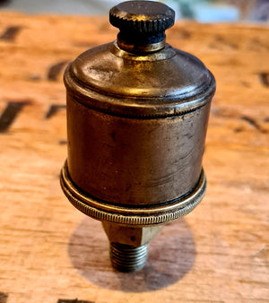 Vintagepickers antique Oiler